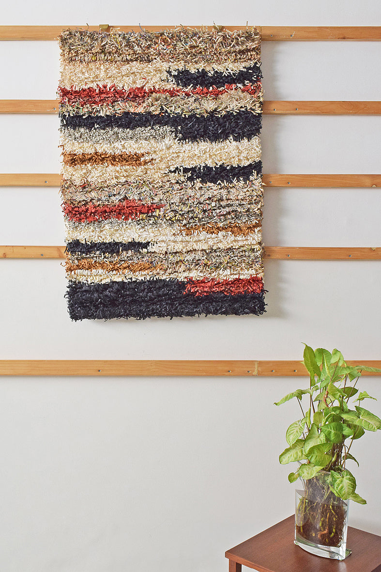 Red and Black Paper Fringes Weave Wall Art Hanging Online 27.5x39