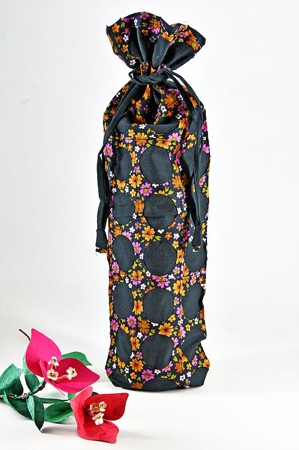 Chintz Rounds Wine Bottle Bag Black, Set of 2, 15x5
