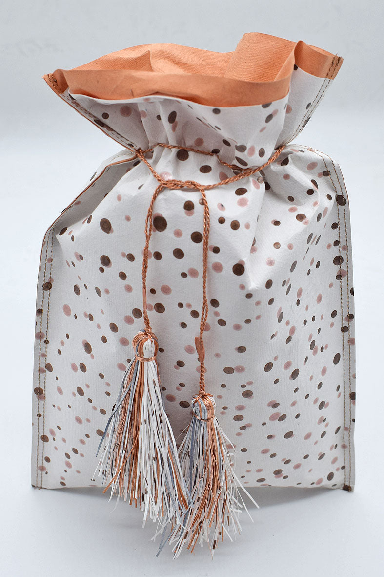 Tassel Tie Drawstring Paper Gift Pouch with Easter print, Set of 4, 21X18cm