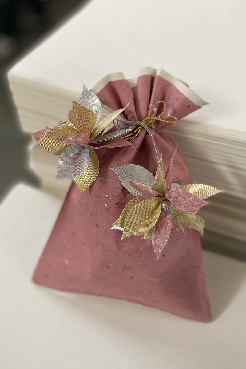 Paper Gift Pouch with Gotta Fabric Tassel, Set of 2, 15X21cm