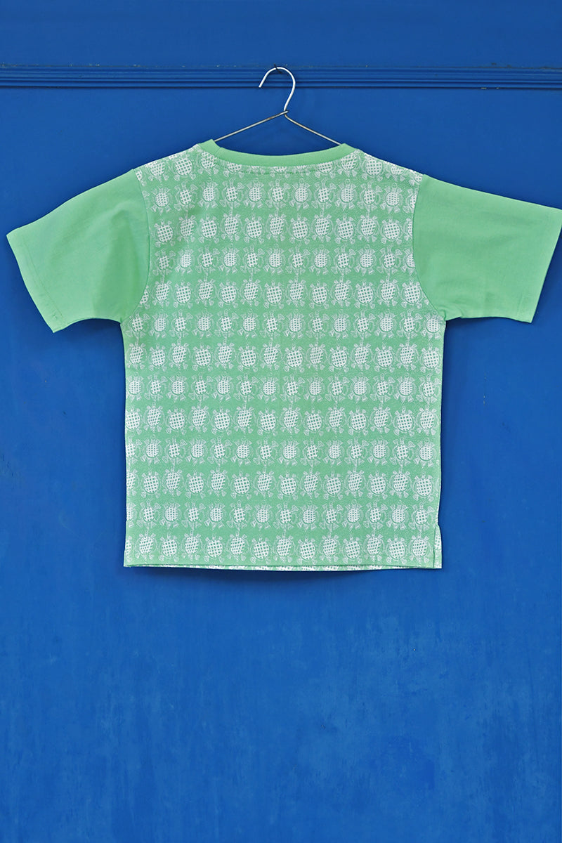 Fresh Green Folk Turtle Drawing Kids T-Shirt