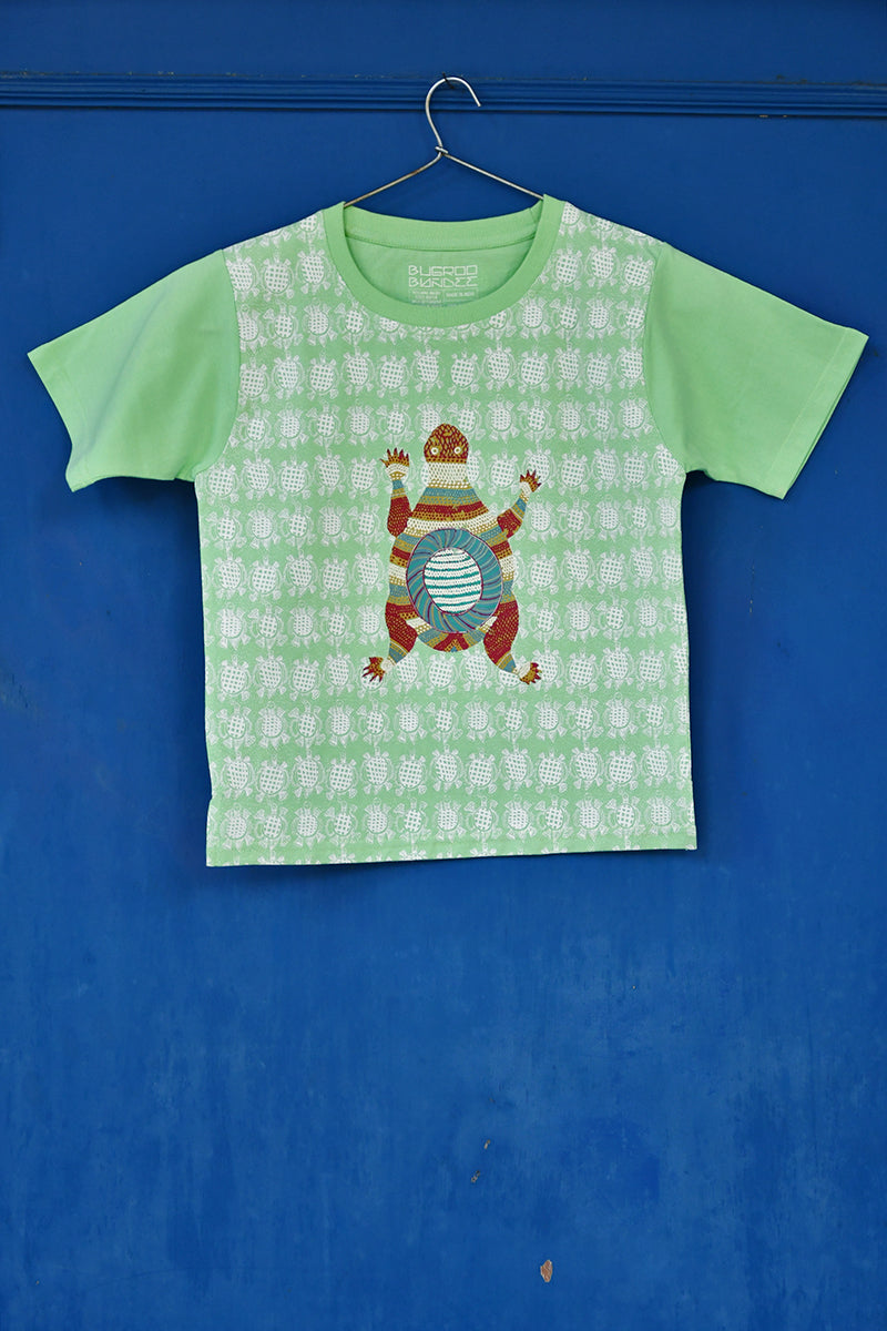 Fresh Green Folk Turtle Drawing Cotton T-Shirt For Kids Online