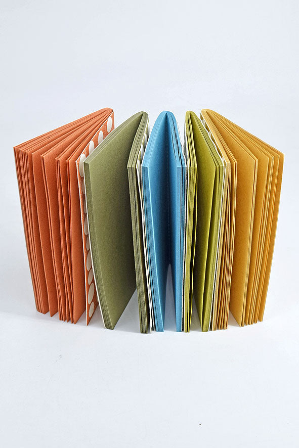 Multicolor Small Recycled Paper Dotted Notebooks Set Online