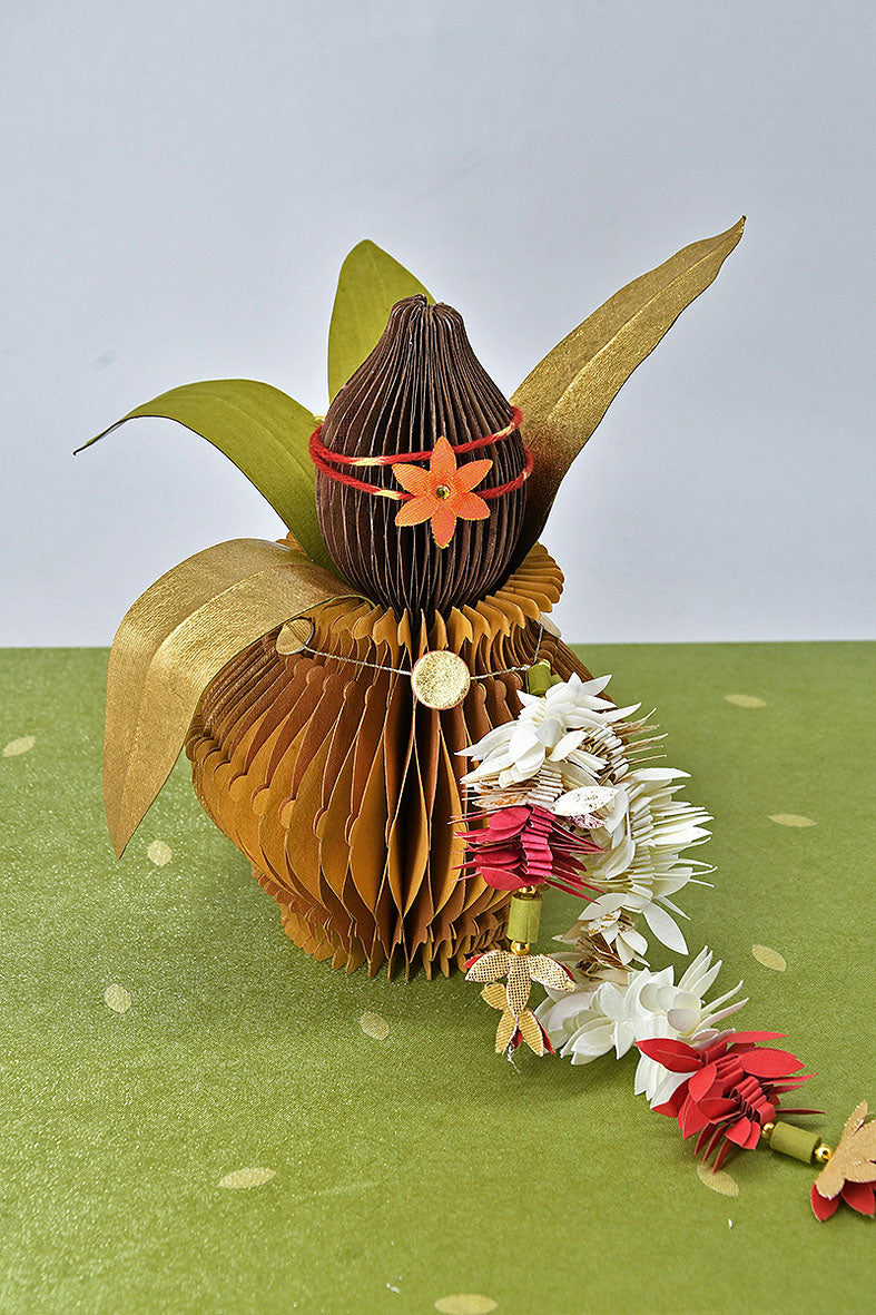 Concertina Sringaar Kalash & Nariyal with Flower Ladi