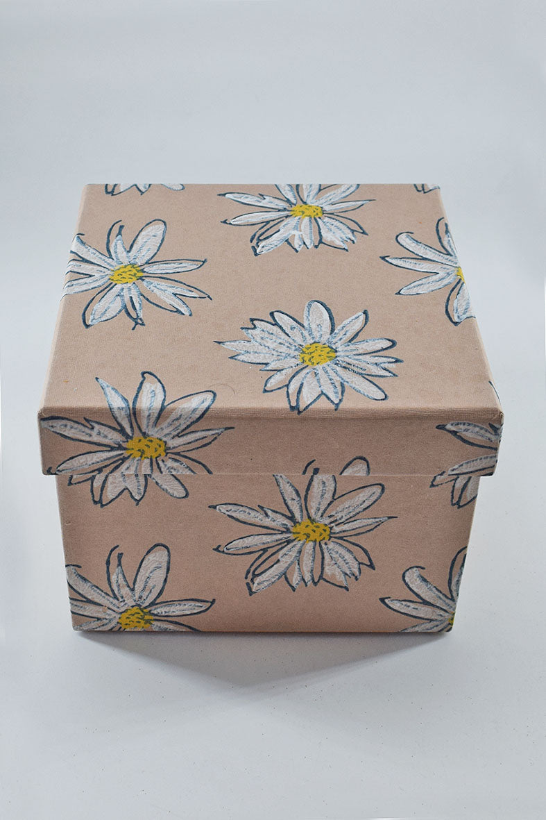 Daisies Pink Square Printed Handmade Paper Gift Box Online