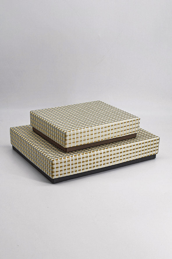 Gift Box for Mithai / Chocolates - Grid Print with Plain Paper Base
