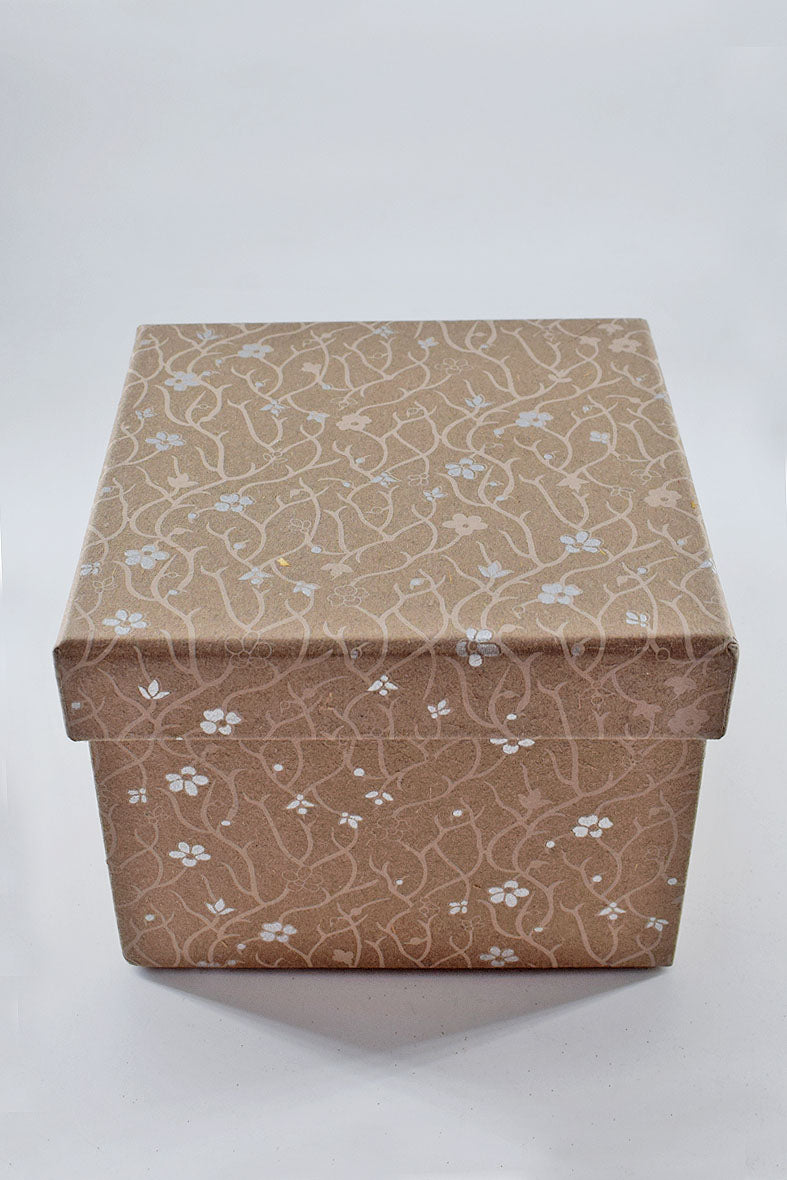 Spiky Vine Beige Silver Floral Handmade Square Paper Gift Box Online