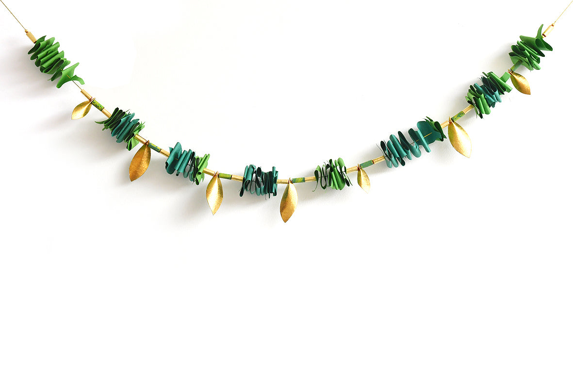Handmade Paper Leaves Bandanwar Online