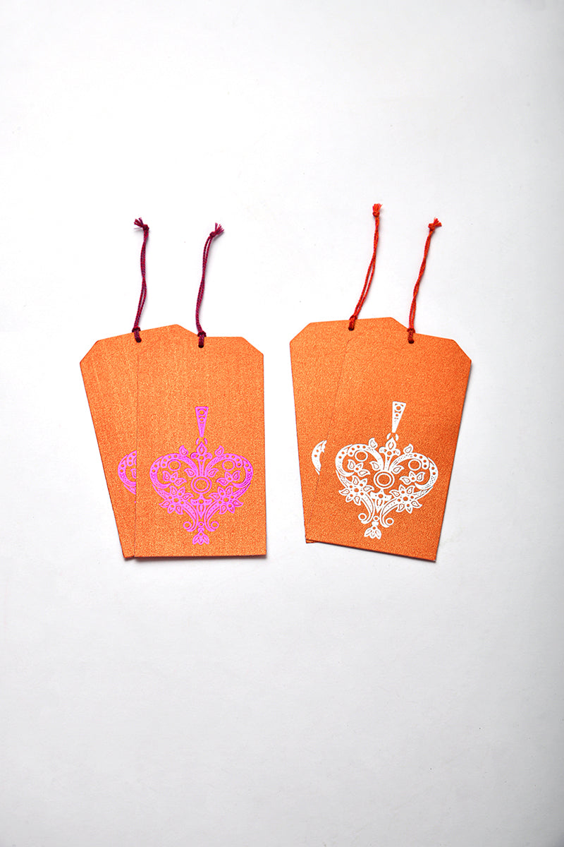 Metallic Paper Tag Cards, 2 Sets of 4, 3x6