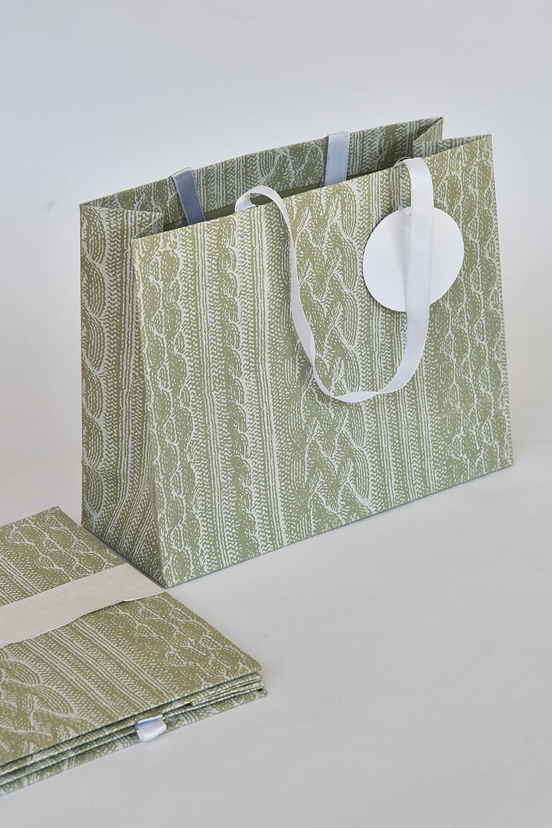 Give in Style: Gift Bags Cable Knit l Rickshaw Recycle