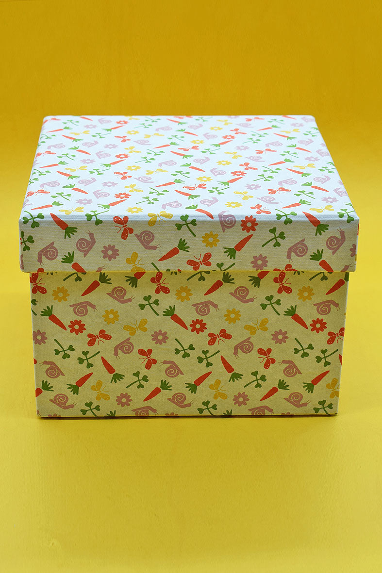 Easter Gift Box: Assorted Motifs on White