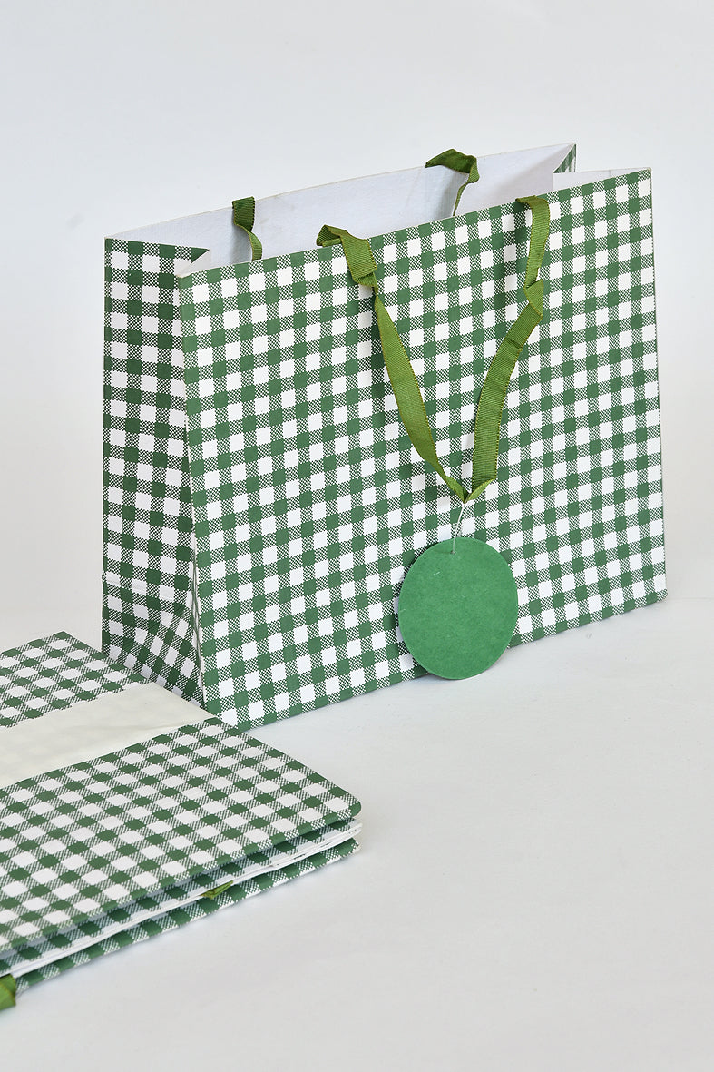 Give in Style: Gift Bags Vichy Checks l Rickshaw Recycle