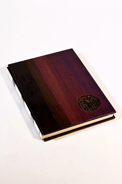 Notebook Vignetted Wood with Coin Emblem