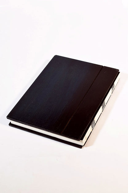 Notebook Vignetted Wood with Coin Emblem