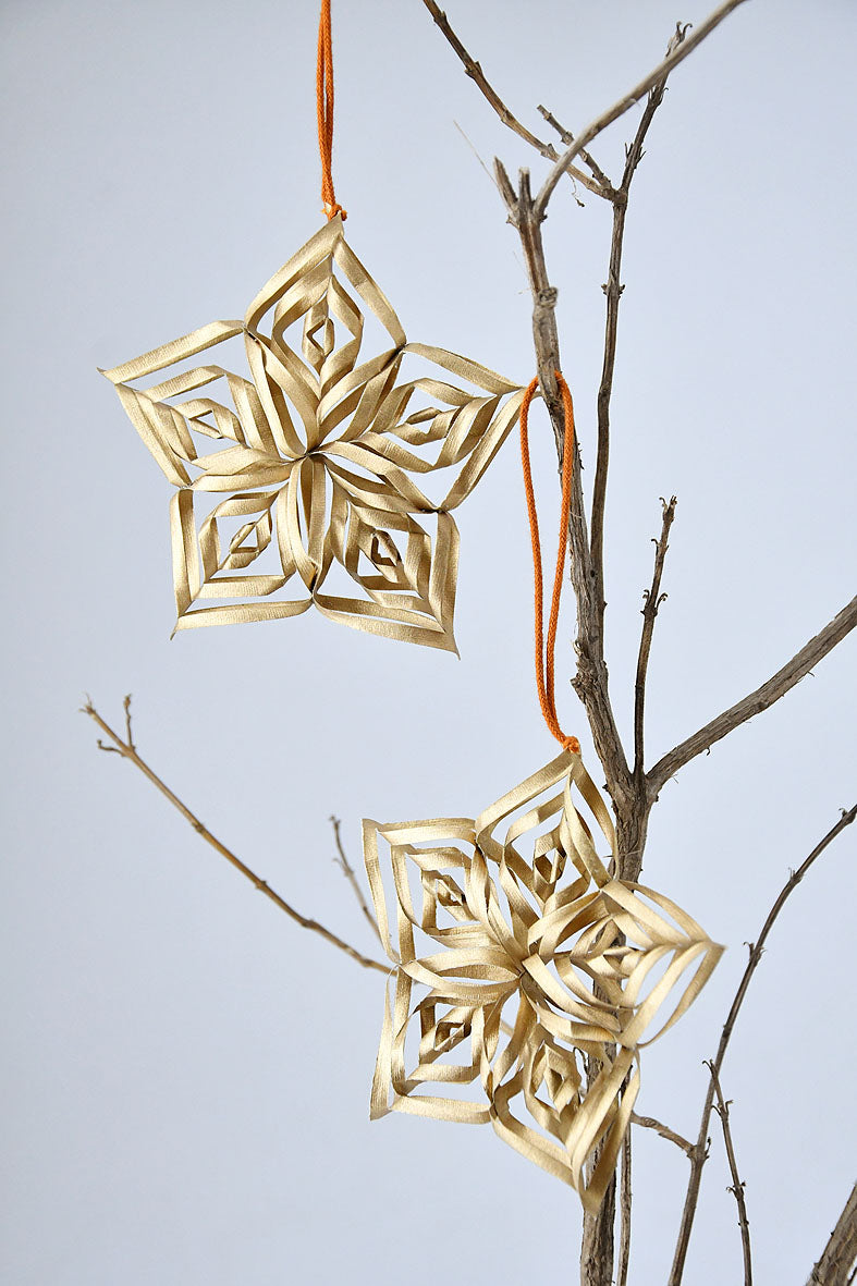 Christmas Objects Curled Paper Star, Set of 2