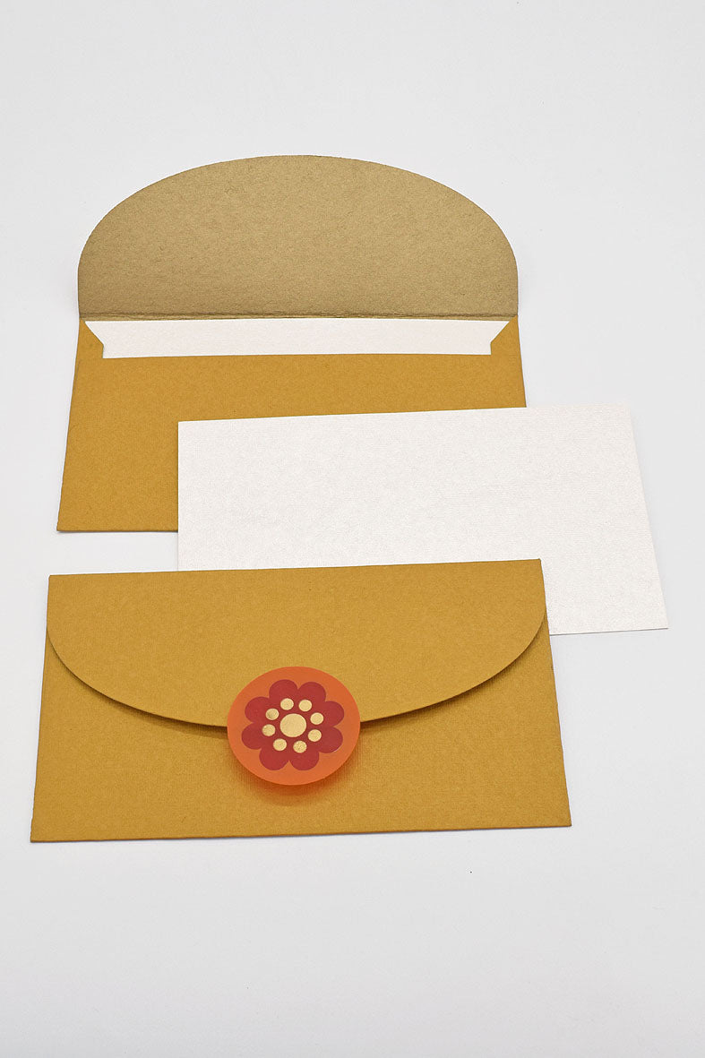 Gift Envelopes with Cards & Round Sticker Closures, Sets of 6, 7.25x4