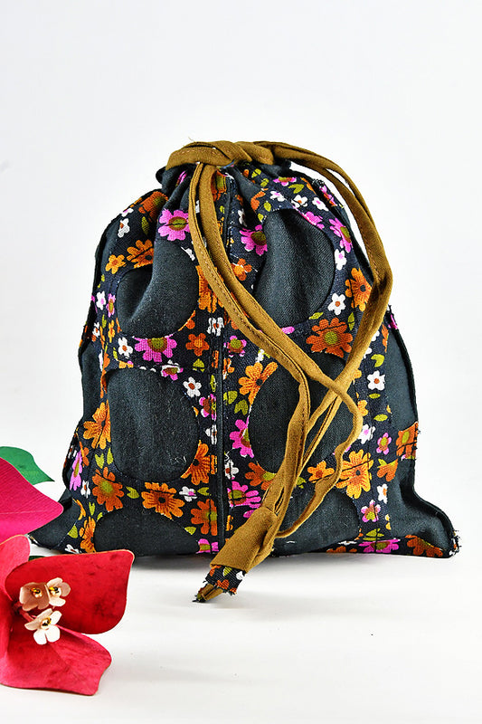 Chintz Rounds Pouch Black, Set of 3,  7x6