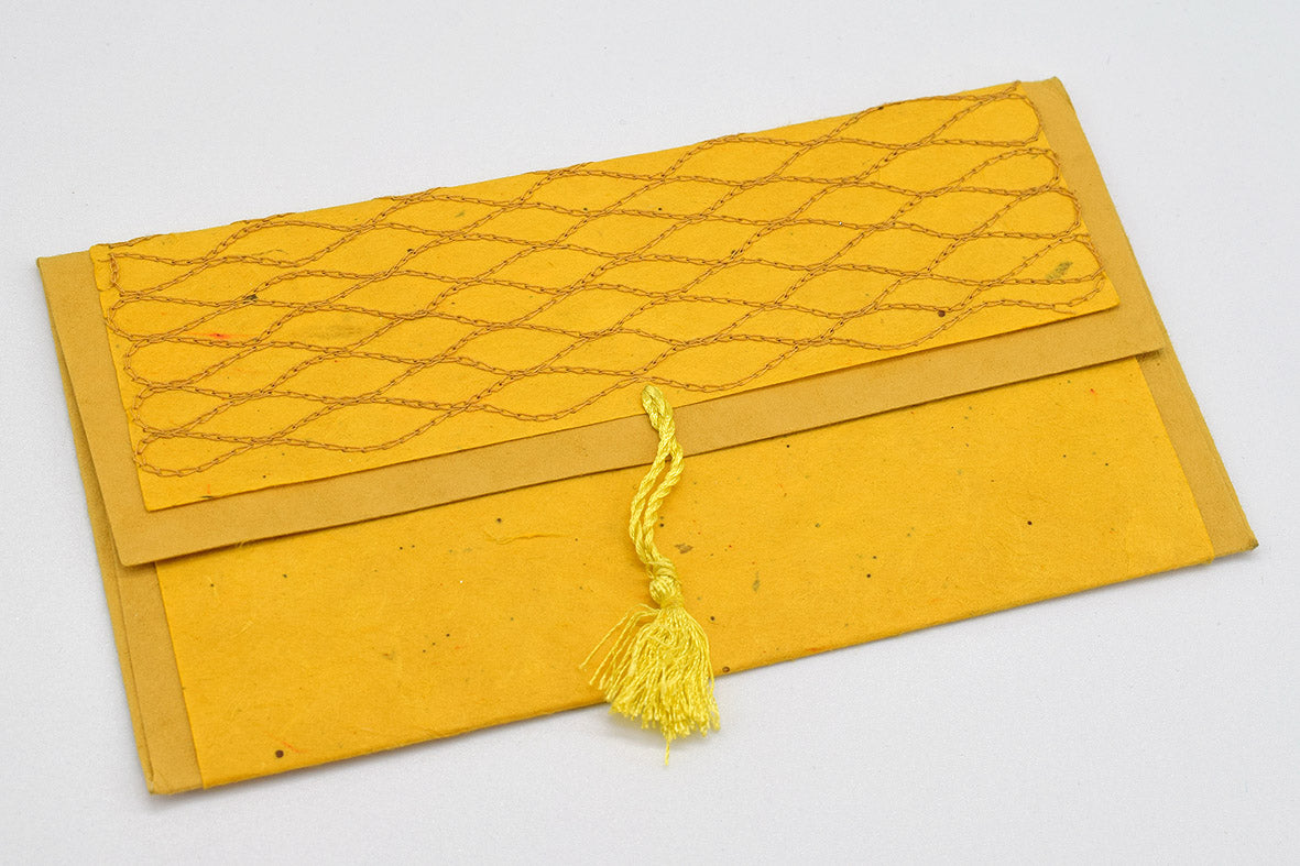 Greeting/Gift envelope with Embroidered Daphne Paper Covering