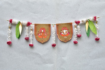 Laxmi Ganesh Vandanwar / Toran