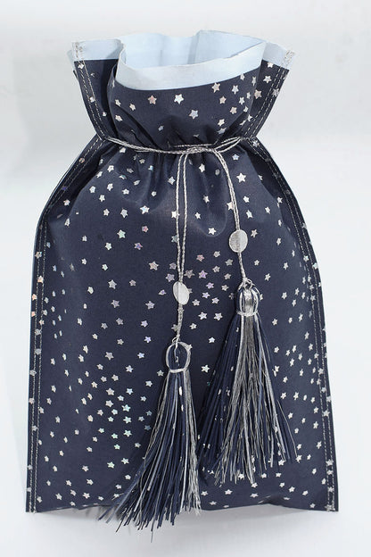 Tassel Tie Drawstring Paper Gift Pouch with Christmas print, Set of 4, 21X18cm