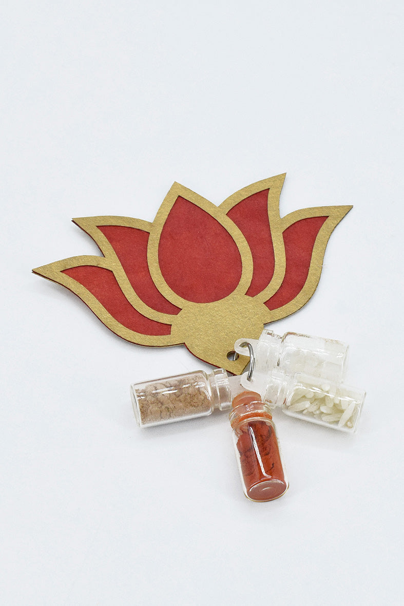 Roli Rice with Trimmed Paper Lotus