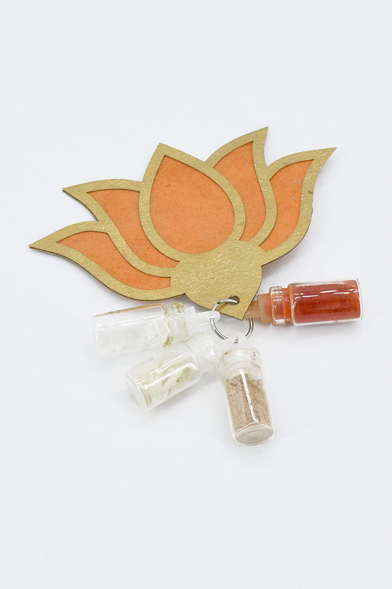 Roli Rice with Trimmed Paper Lotus
