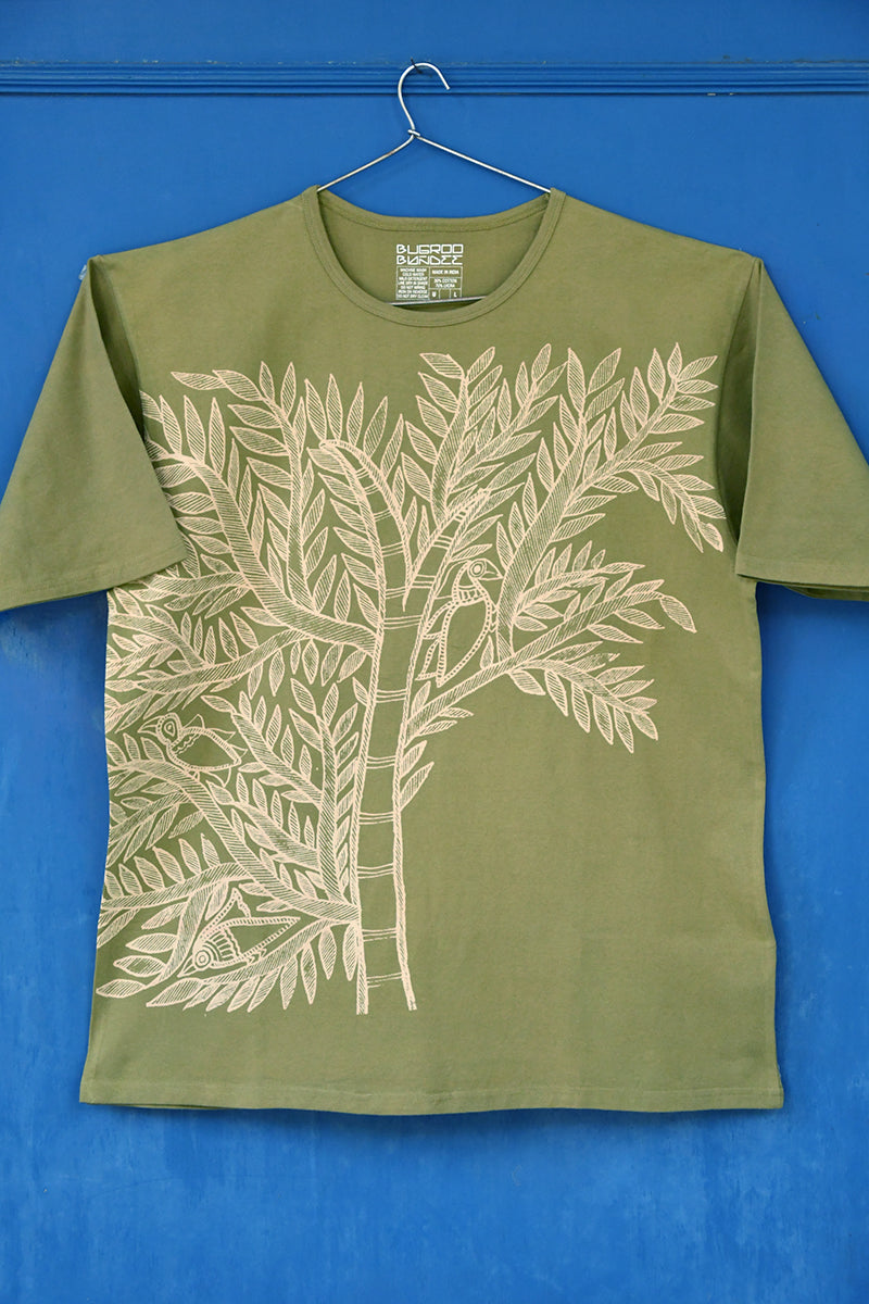 Olive Folk Tree & Deer Tonal Graphics Unisex T Shirt Online