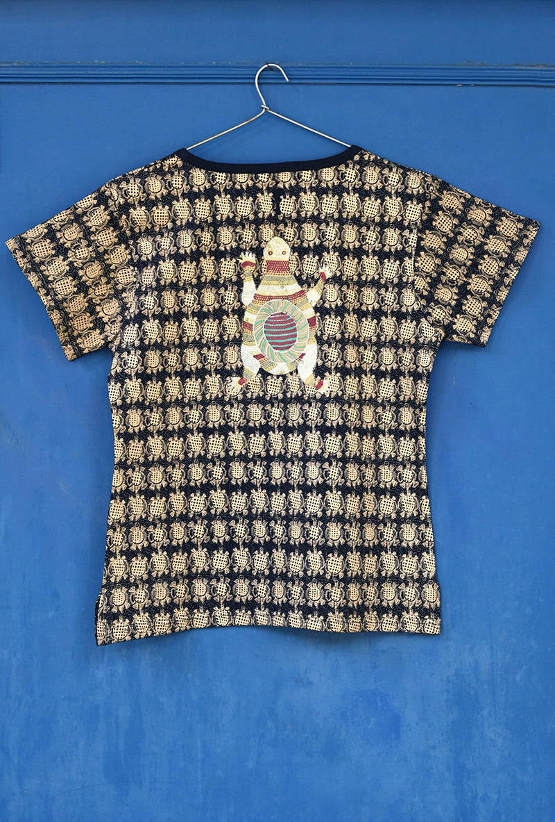 Black Folk Turtle Gold Print Ladies T-Shirt