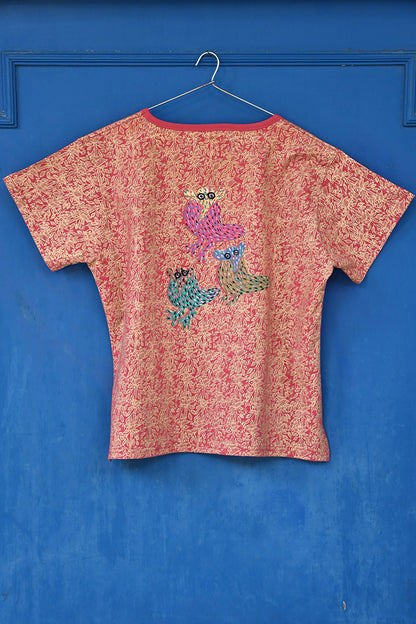 Cerise Folk Birds Gold Print Ladies T-Shirt