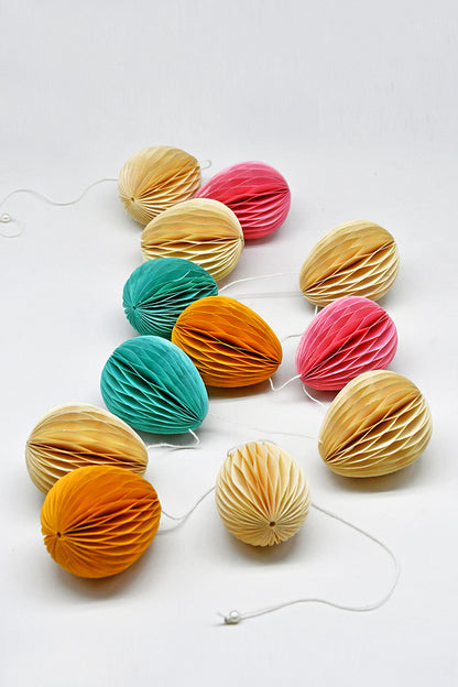 Easter 12 Concertina Eggs Garland