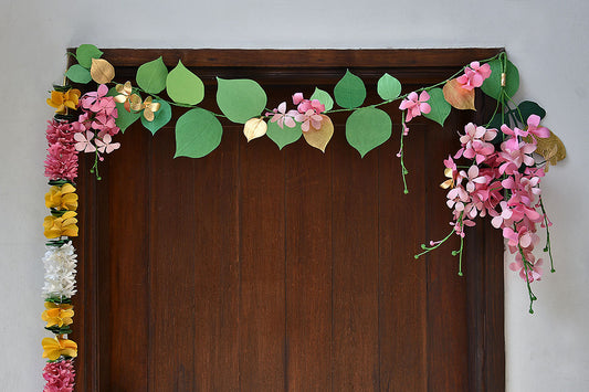 Amaltas Flower & Paan Leaf Bandhanwar / Toran, Pink