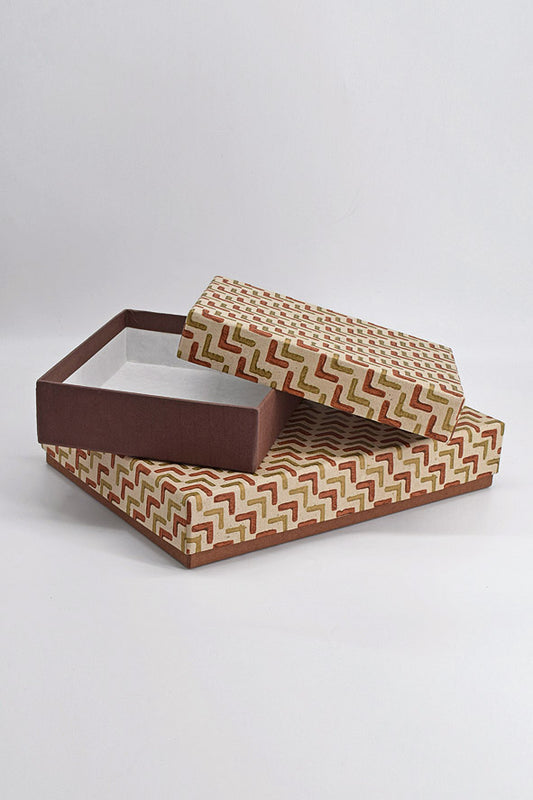 Gift Box for Mithai / Chocolates - Arrow Diagonal with Plain Paper Base