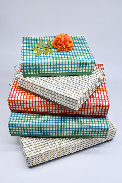 Gift Box for Mithai / Chocolates - Grid Print with Plain Paper Base