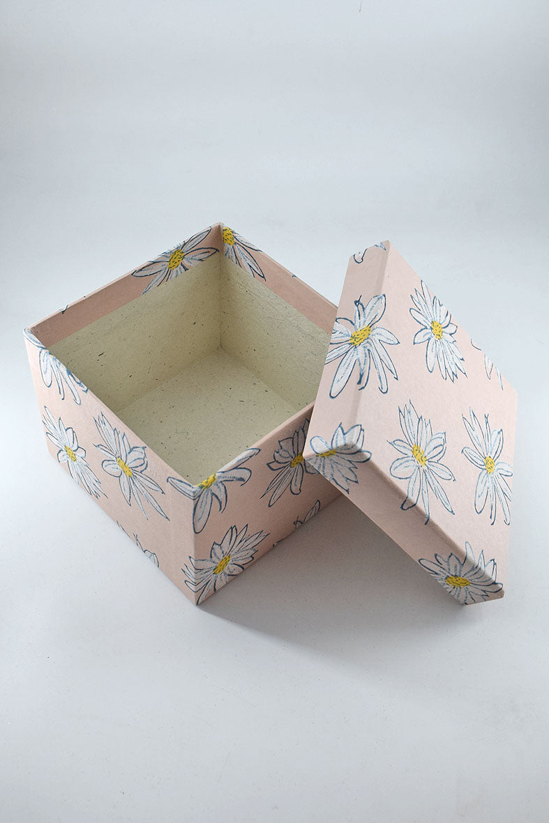 Daisies Dusty Rose Square Printed Handmade Paper Gift Box Online