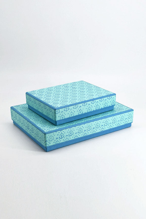 Mithai Boxes - Akola Buti with Plain Paper Base