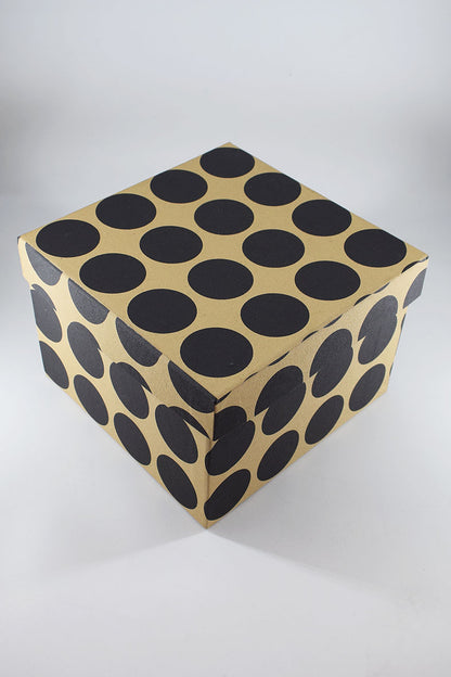 Large Dots Square Box