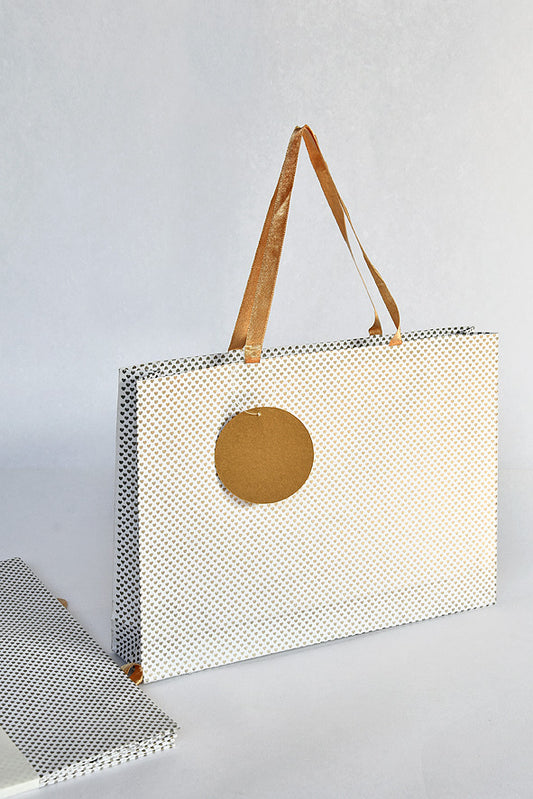Small Heart Grid Champagne Gift Bags Medium, Set of 4, 8.5x12