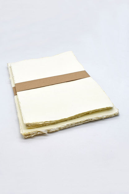 Ivory White Deckle Edged Artists' Paper 180-275gsm, Set of 20