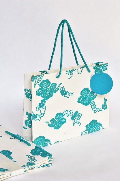 Orient Clouds White Gift Bags, Set of 4