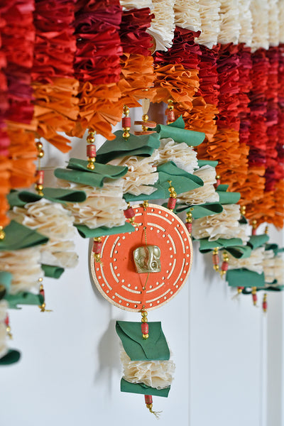 Flowers & Leaves Ladis Vandanwar with Paper Mache Ganesh Ornament