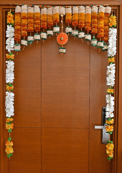 Flowers & Leaves Ladis Vandanwar with Paper Mache Ganesh Ornament