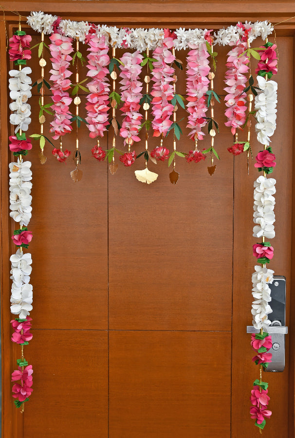 Gajra Ladi Bandhanwar / Toran