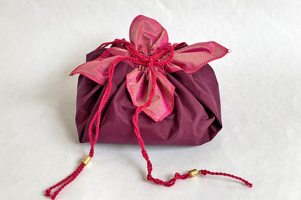 Festive Giving: Silk Drawstring Pouch | Rickshaw Recycle