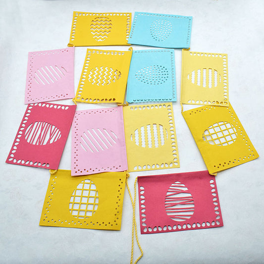Easter Eggs: Strung Paper Bunting