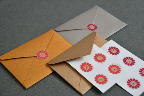 Shagun Gift Envelopes With Cards & Round Sticker Closures Online