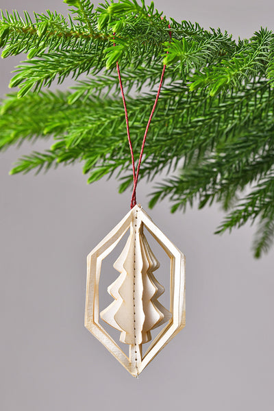 Holiday Decor: Ornament Ogee Tree Hanging