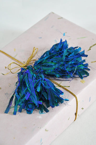 Festive Décor: Silk Tassels Gift Topper l Rickshaw Recycle