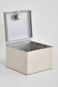 Festive Giving: Flip Top Gift Boxes Dew Drop Prints