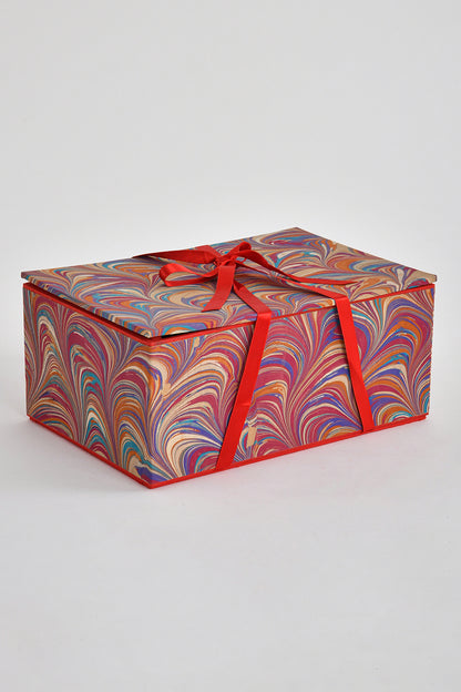 Festive Giving: Flip Top Gift Boxes Marbling Prints