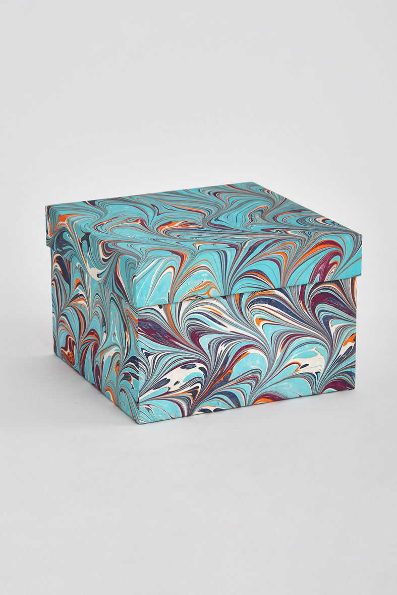 Festive Giving: Square Gift Boxes Marbling Prints